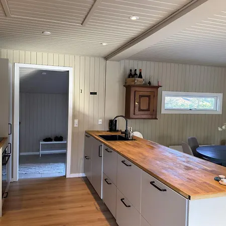 Anline - From The Sea By Interhome Hals